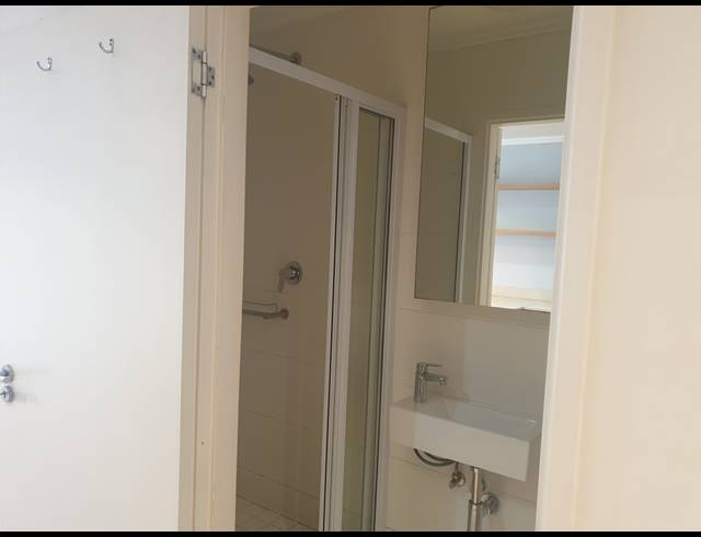1 BEDROOM APARTMENT FOR SALE IN UMHLANGA RIDGE